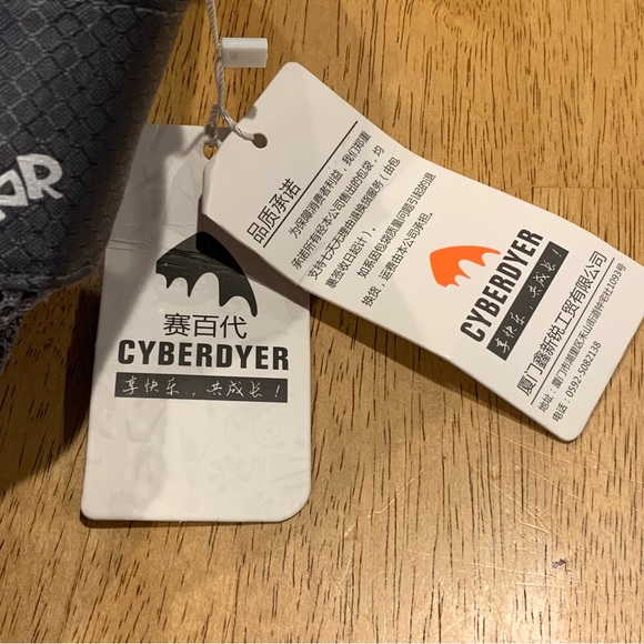 Cyberdyer Waist Hydration Fanny Pack Belt Bag - Picture 9 of 10